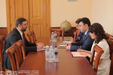 Eduard Sharmazanov Meets with the Ambassador of the Czech Republic to Armenia