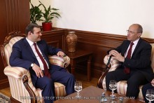 Мэр Еревана встретился с постоянным секретарем международной ассоциации мэров франкоязычных городов