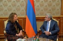 PRESIDENT RECEIVES HEAD OF COE OFFICE IN ARMENIA NATALIA VOUTOVA