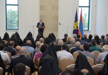 PRESIDENT ATTENDS REQUIEM SERVICE FOR REST OF KIRK KERKORIAN’S SOUL