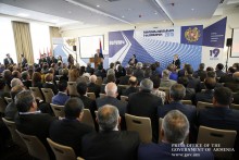 Премьер-министр в Джермуке принял участие в открытии Пятого форума сельских общин