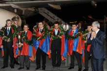 Серж Саргсян встретил членов сборной команды Армении, завоевавшей чемпионский титул на Всемирной шахматной олимпиаде 