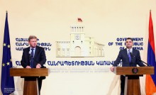 ՀՀ վարչապետ Տիգրան Սարգսյանի և Եվրոպական միության ընդլայնման և հարևանության քաղաքականության հարցերով հանձնակատար Շտեֆան Ֆյուլեի մամուլի համատեղ ասուլիսի սղագրությունը