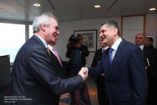 При участии Премьер-министра во Франкфурте стартовал армяно-германский бизнес-форум