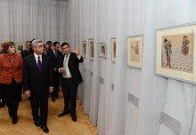 Президент Серж Саргсян присутствовал на открытии выставки под названием «Когда книга находит художника»