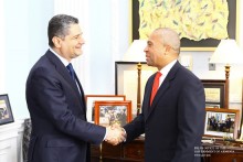 Премьер-министр Тигран Саркисян встретился с Губернатором Массачусетса Девалем Патриком