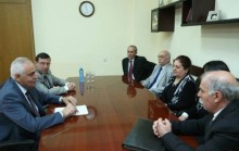 Yerevan Mayor’s thanksgiving diplomas to the representatives of Ezidis community