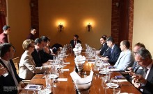 Տիգրան Սարգսյանն աշխատանքային ճաշ է ունեցել ԵՄ անդամ երկրների դեսպանների հետ