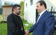 Yerevan Mayor visited the Armenian Apostolic church in Riga  