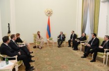 THE PRESIDENT MET WITH THE MEMBERS OF THE DELEGATIONS WHO HAVE ARRIVED TO ARMENIA FOR AN INFORMAL DIALOGUE IN THE FRAMEWORK OF THE EASTERN PARTNERSHIP