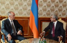 PRESIDENT RECEIVED DIRECTOR OF RF FEDERAL SERVICE ON DRUG TRAFFICKING CONTROL