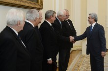 RA PRESIDENT RECEIVED PRESIDENTS OF THE ACADEMIES OF A NUMBER OF COUNTRIES WHO ARE PRESENTLY IN ARMENIA