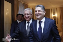 Tigran Sargsyan, Mikhail Myasnikovich Set To Develop Armenian-Belarusian Economic Relations