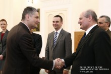 Prime Minister Welcomes Serbian Foreign Minister