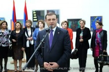 The Mayor of Yerevan was present at the opening of the exhibition called “Spring tunes”