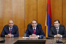 PM Introduces Newly Appointed Finance Minister Gagik Khachatryan To Ministry Staff