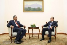 Armenian Premier, Kuwaiti Ambassador Discuss Armenian-Kuwaiti Relationship