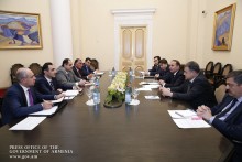 Amendments to Republic of Armenia Law on Administrative Offences Discussed with Prime Minister