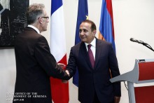 Prime Minister Congratulates Friendly People of France on National Holiday