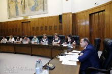 Meeting Held on Enhancement of Effectiveness of Prime Minister-Affiliated Women’s Council