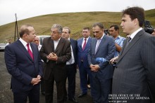 PM inspects Yerevan-Sevan-Idjevan-Azerbaijani border road reconstruction works