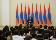 PRESIDENT WELCOMES ARMENIAN SCHOOLCHILDREN BOASTING HIGH ACADEMIC RECORD AND SUCCESSFUL PERFORMANCE IN INTERNATIONAL OLYMPIADS