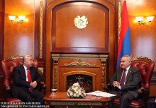 RA NA President Galust Sahakyan Receives the Ambassador of China to Armenia
