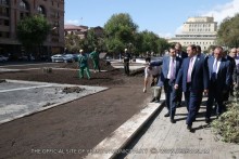 The reconstruction of the garden located in Nalbandyan-Hanrapetutyan segment of Main avenue is at its final stage