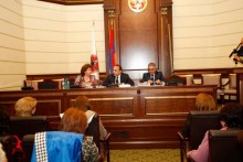 RPA Vice-Chairman, RA Prime-Minister Hovik Abrahamyan met with the members of RPA Women’s Council, Chairmen of Yerevan and regions