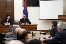 PM Introduces Newly Appointed Minister of Territorial Administration and Emergency Situations